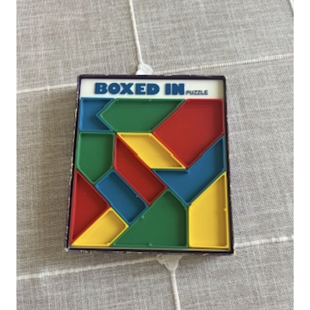 Boxed In  Mind Teaser Puzzle 12 Piece Milton Bradley 1981 VINTAGE Game *USA